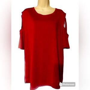 No brand 3X red t shirt with peekaboo sleeves.